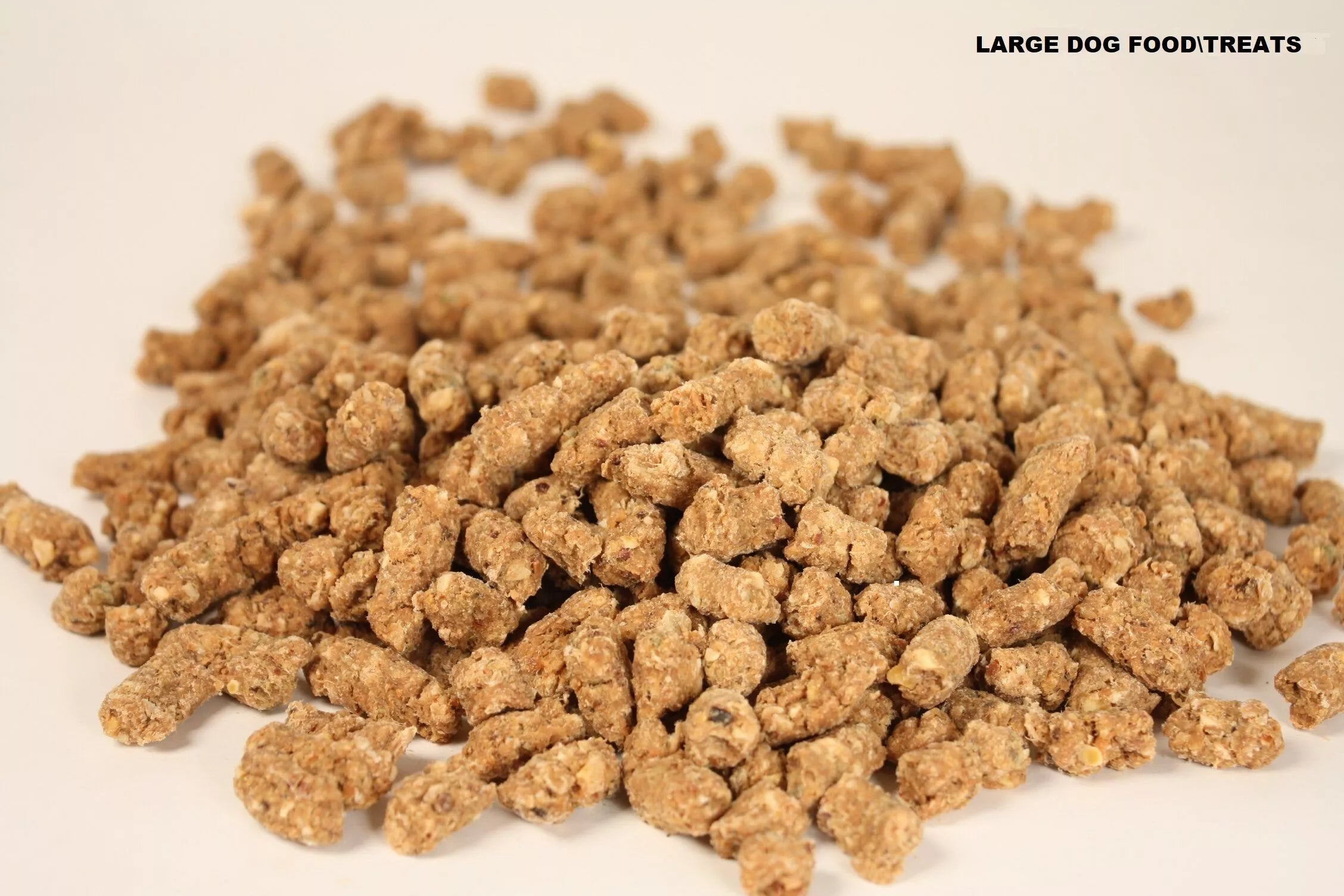 Whole Ingredient Dog Food — all-natural dog treats made in the USA by Preen Pets (photo 4)